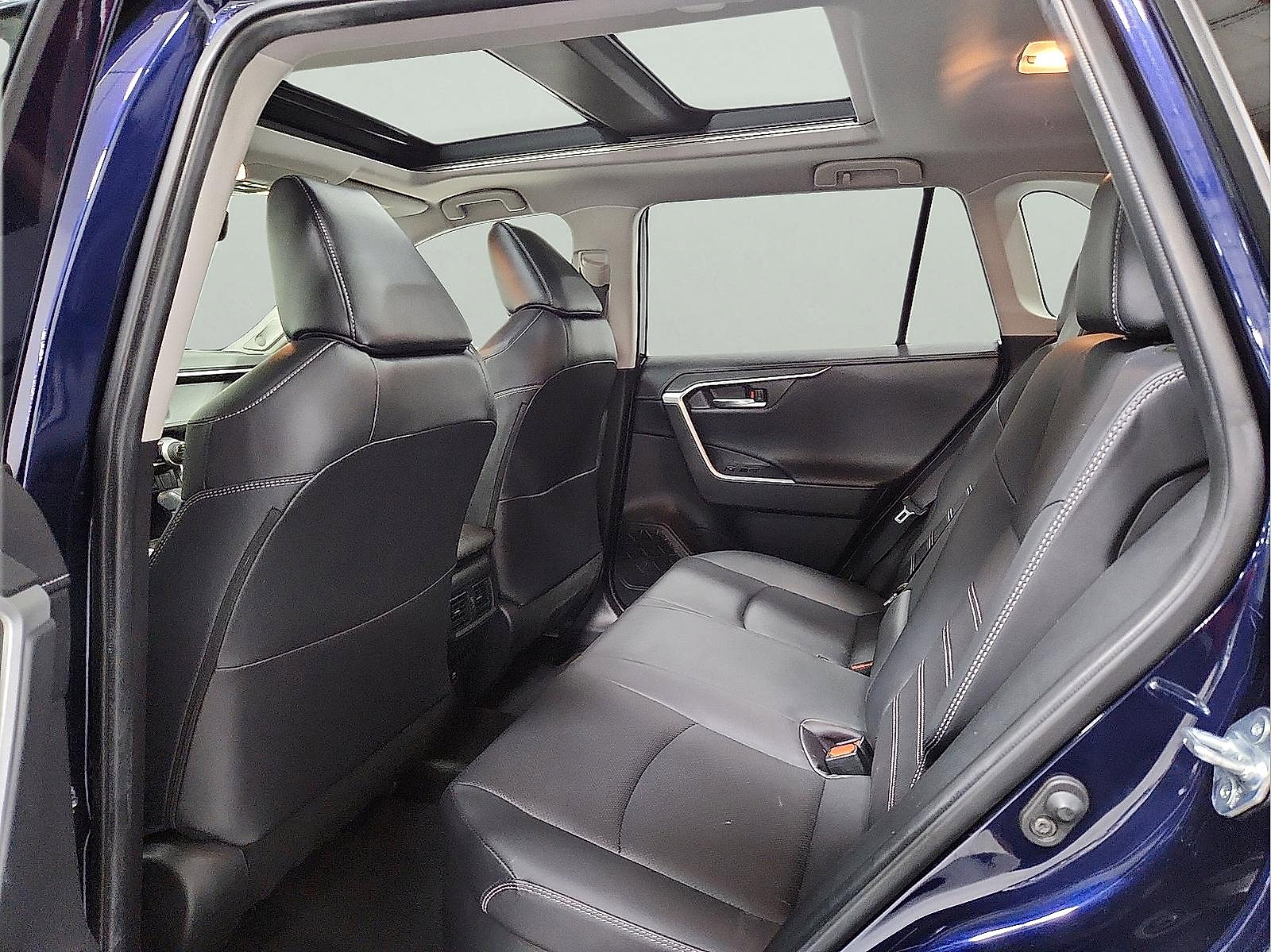 Certified 2021 Toyota RAV4 Limited AWD/4WD image 11