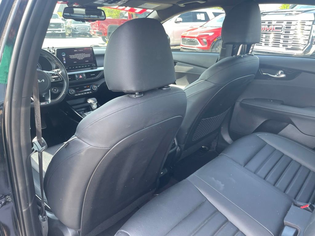 Used 2023 Kia Forte GT-Line w/ GT-Line Premium Package image 23