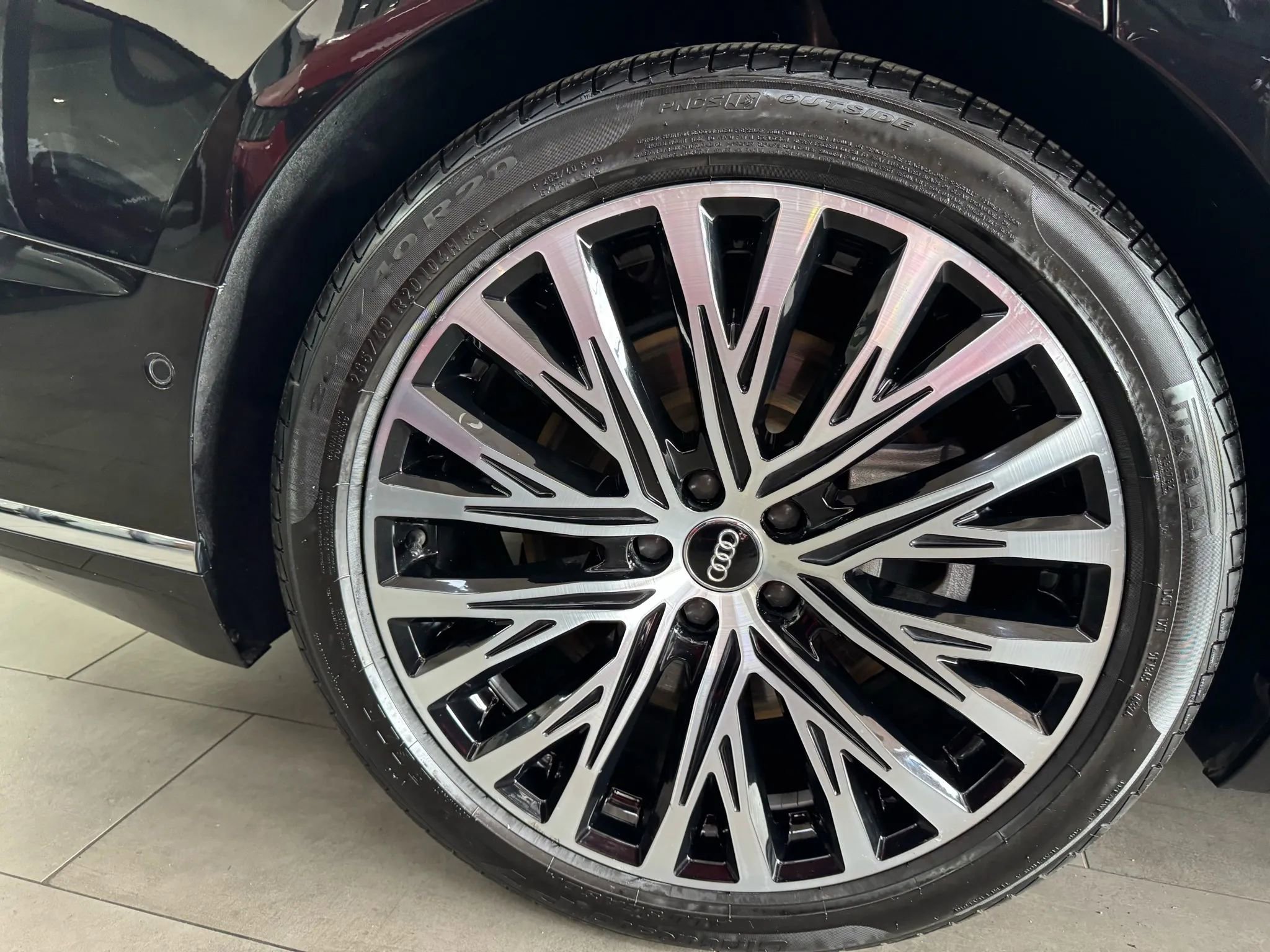 Used 2019 Audi A8 L 3.0T w/ Executive Package image 41