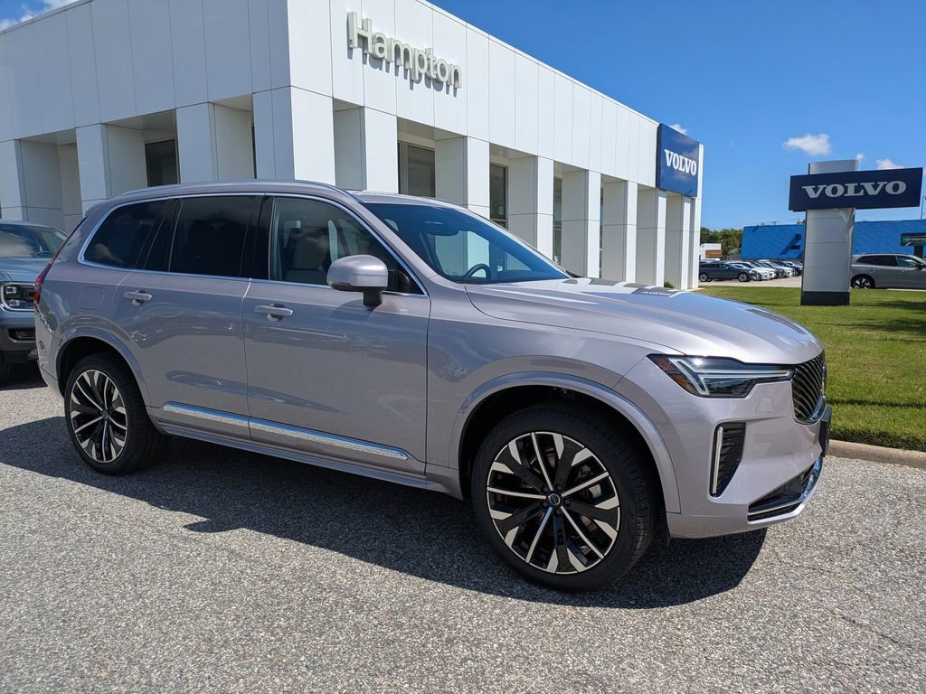 New 2026 Volvo XC90 B6 Core image 2