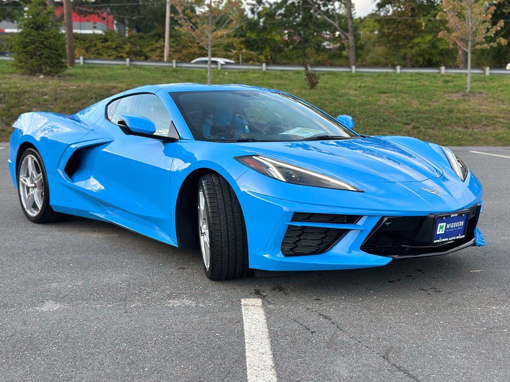 Used 2021 Chevrolet Corvette Stingray Premium Cpe w/ Battery Protection Package RWD image 9