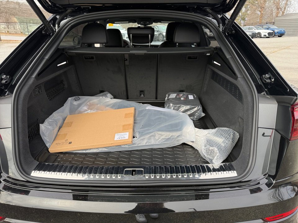 New 2026 Audi Q8 Premium Plus image 15