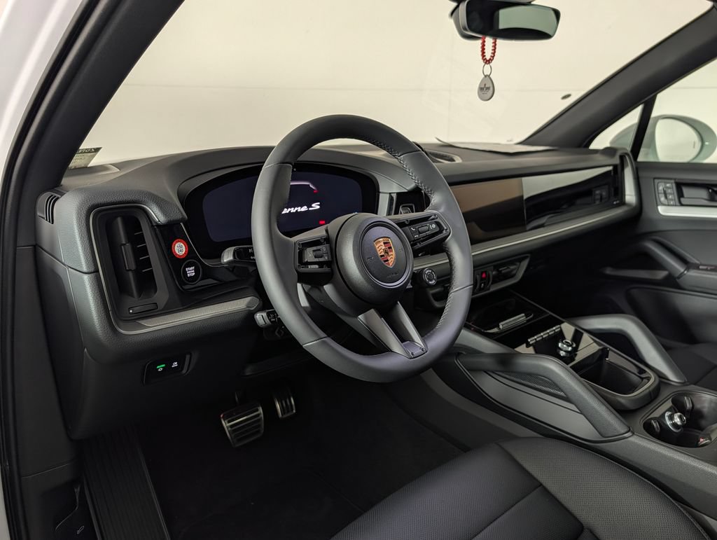 New 2026 Porsche Cayenne S AWD/4WD image 4