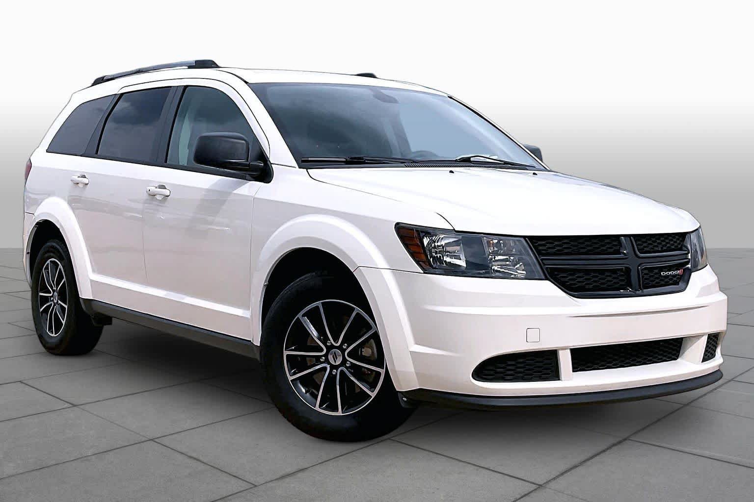 Used 2018 Dodge Journey SE w/ Popular Equipment Group FWD image 4