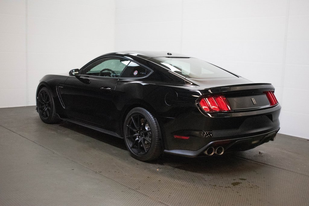 Used 2016 Ford Mustang Shelby GT350 w/ Technology Package image 6