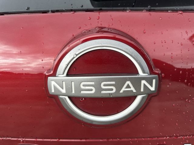 Used 2022 Nissan Rogue SV image 31