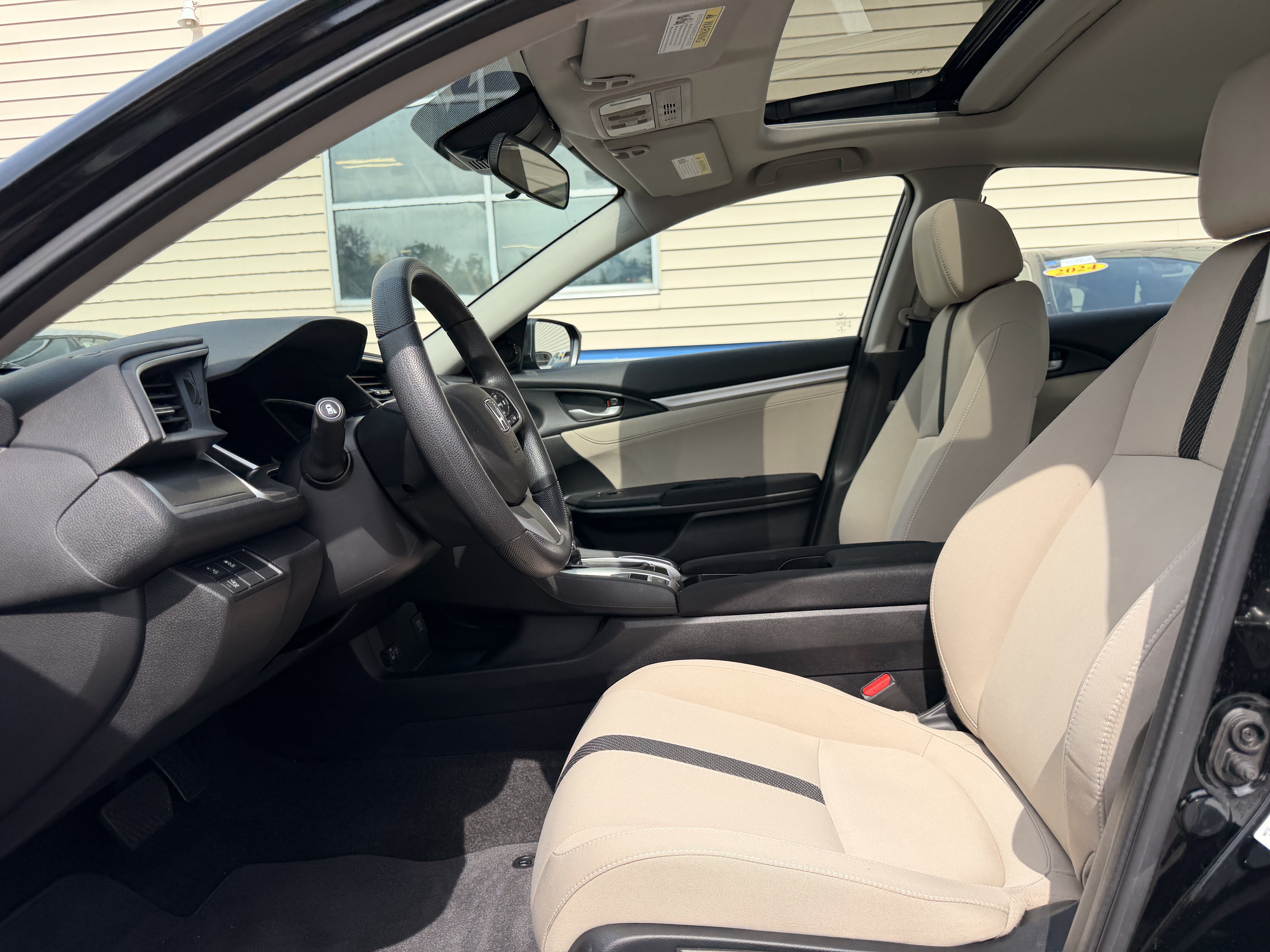 Certified 2018 Honda Civic EX image 14