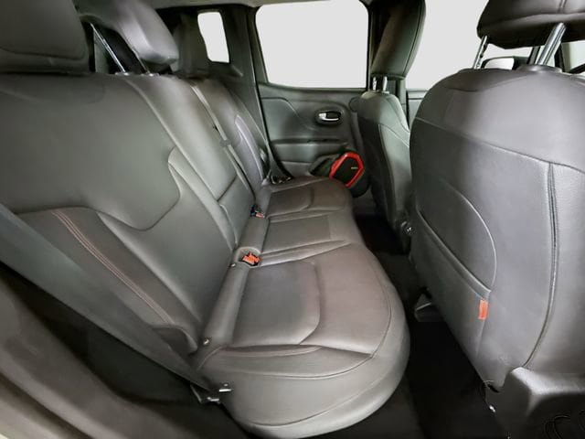 Used 2021 Jeep Renegade Trailhawk w/ Sun & Sound Group image 27