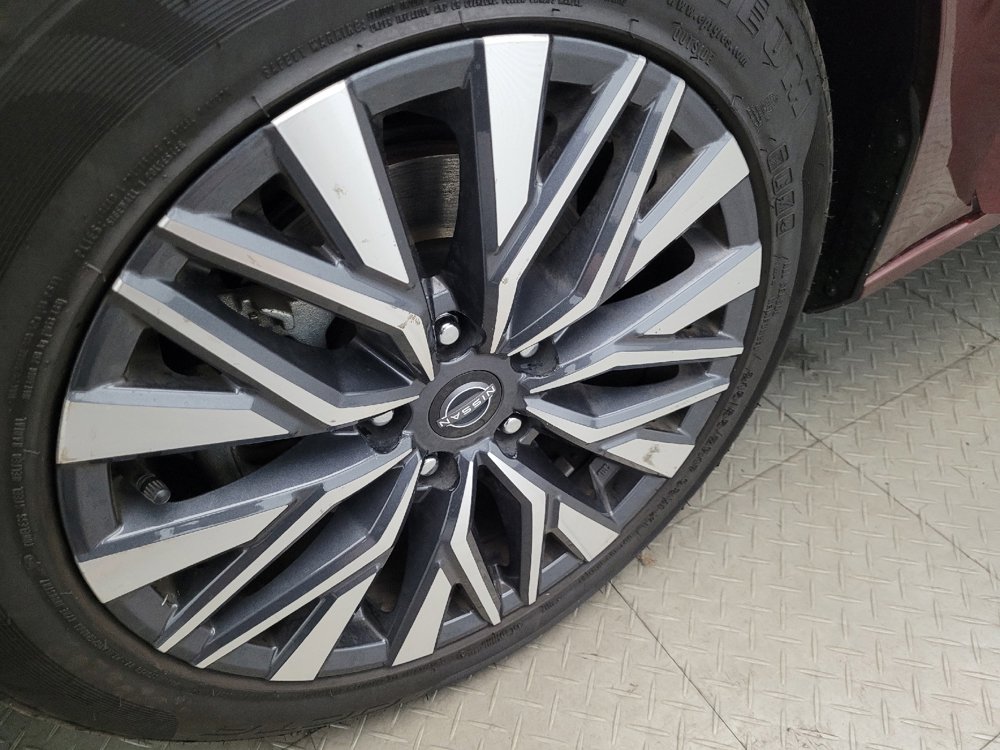 Used 2024 Nissan Altima 2.5 SV image 31