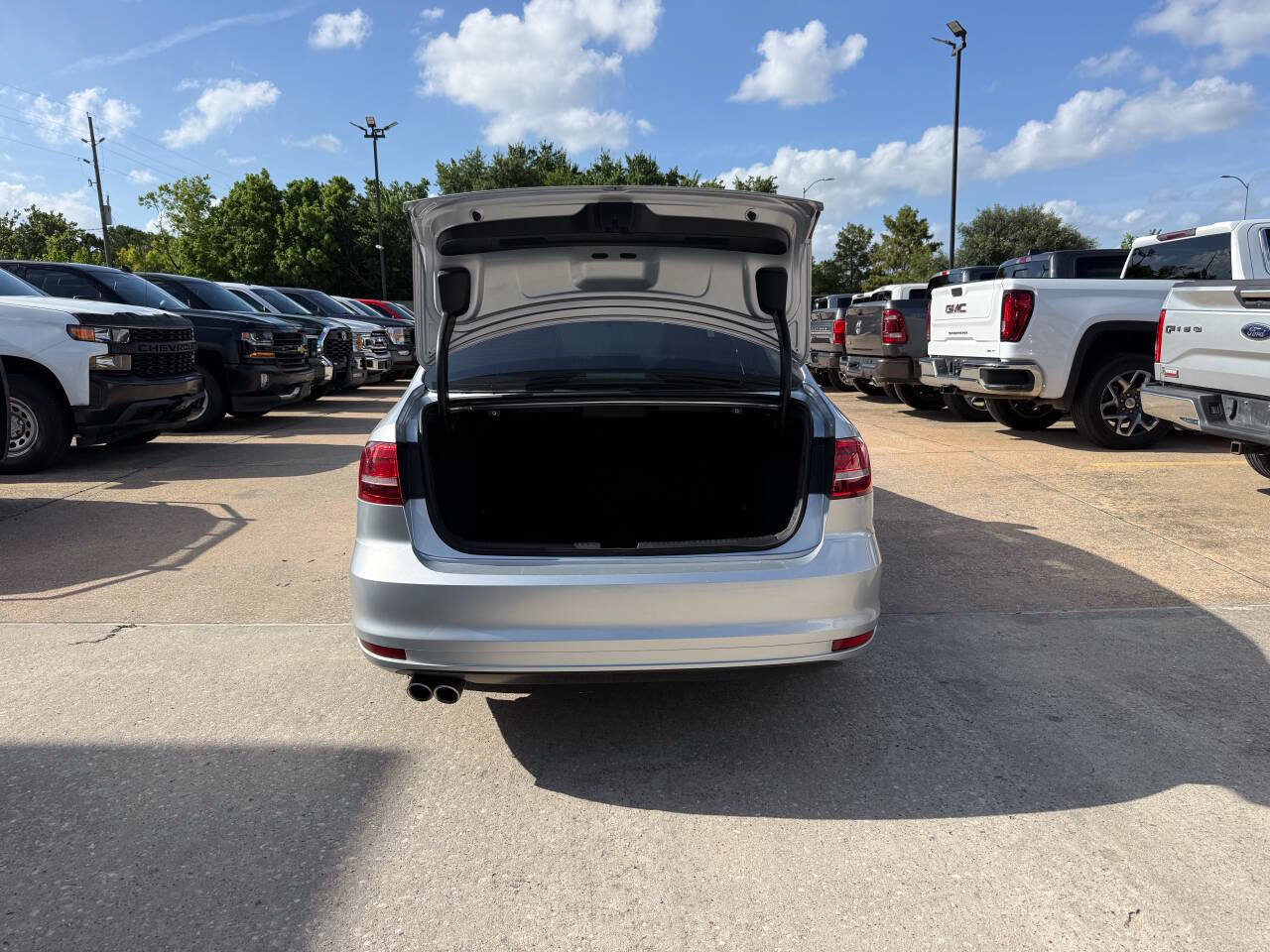 Used 2015 Volkswagen Jetta TDI SEL FWD image 38