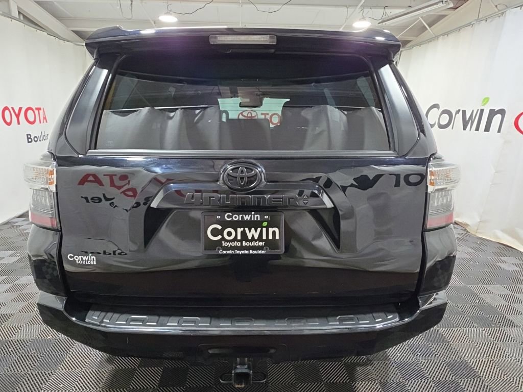 Used 2024 Toyota 4Runner SR5 AWD/4WD image 5