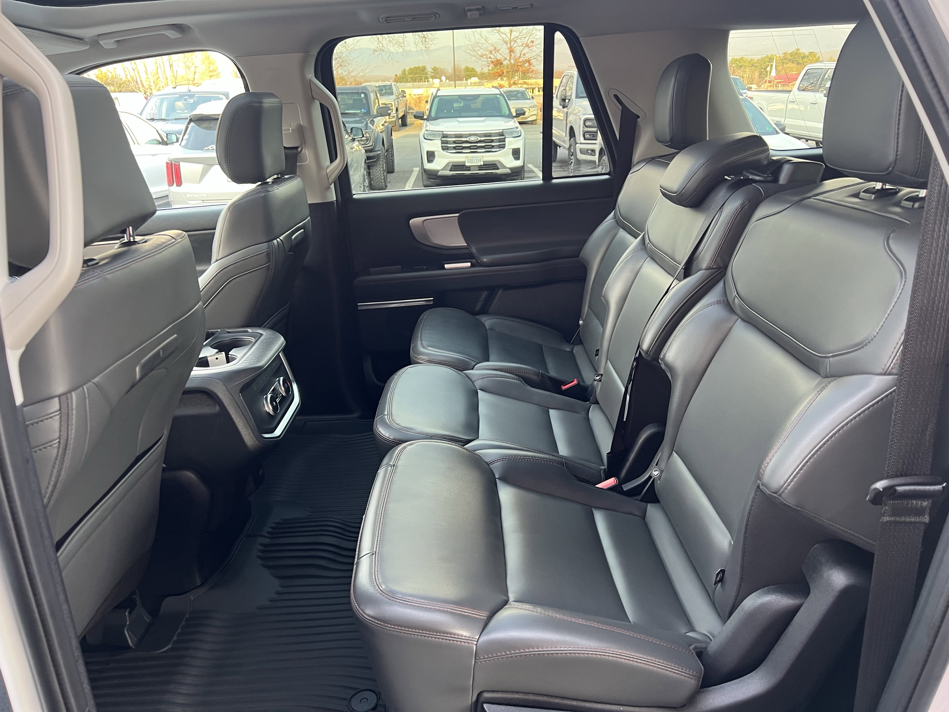 Used 2025 Ford Expedition Max Active AWD/4WD image 20