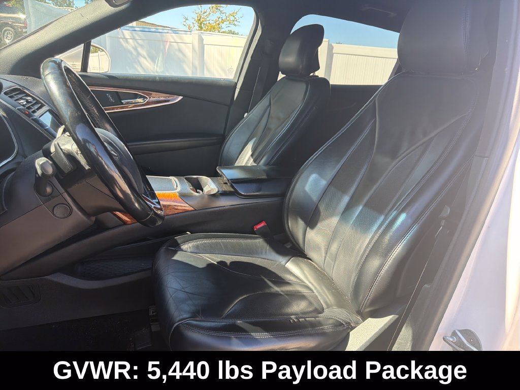 Used 2018 Lincoln MKX Select w/ Select Plus Package FWD image 13