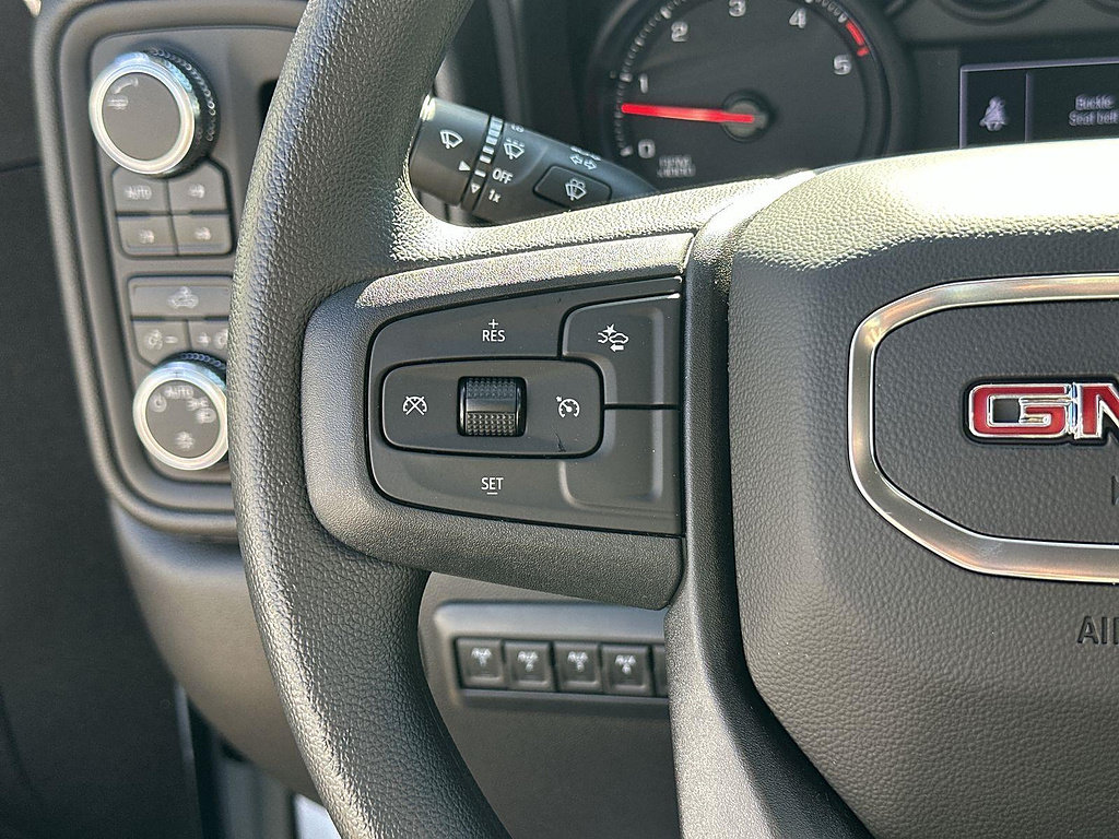 New 2026 GMC Sierra 3500 Pro AWD/4WD image 9