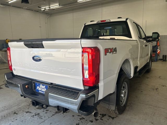 New 2026 Ford F250 XL w/ FX4 Off-Road Package image 4