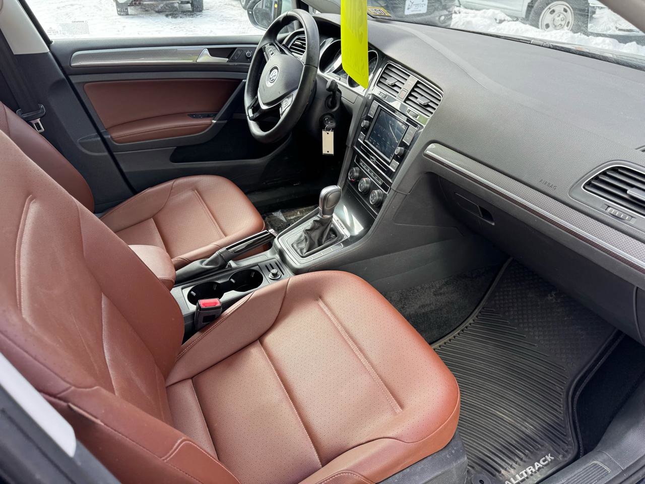 Used 2019 Volkswagen Golf Alltrack S AWD/4WD image 15