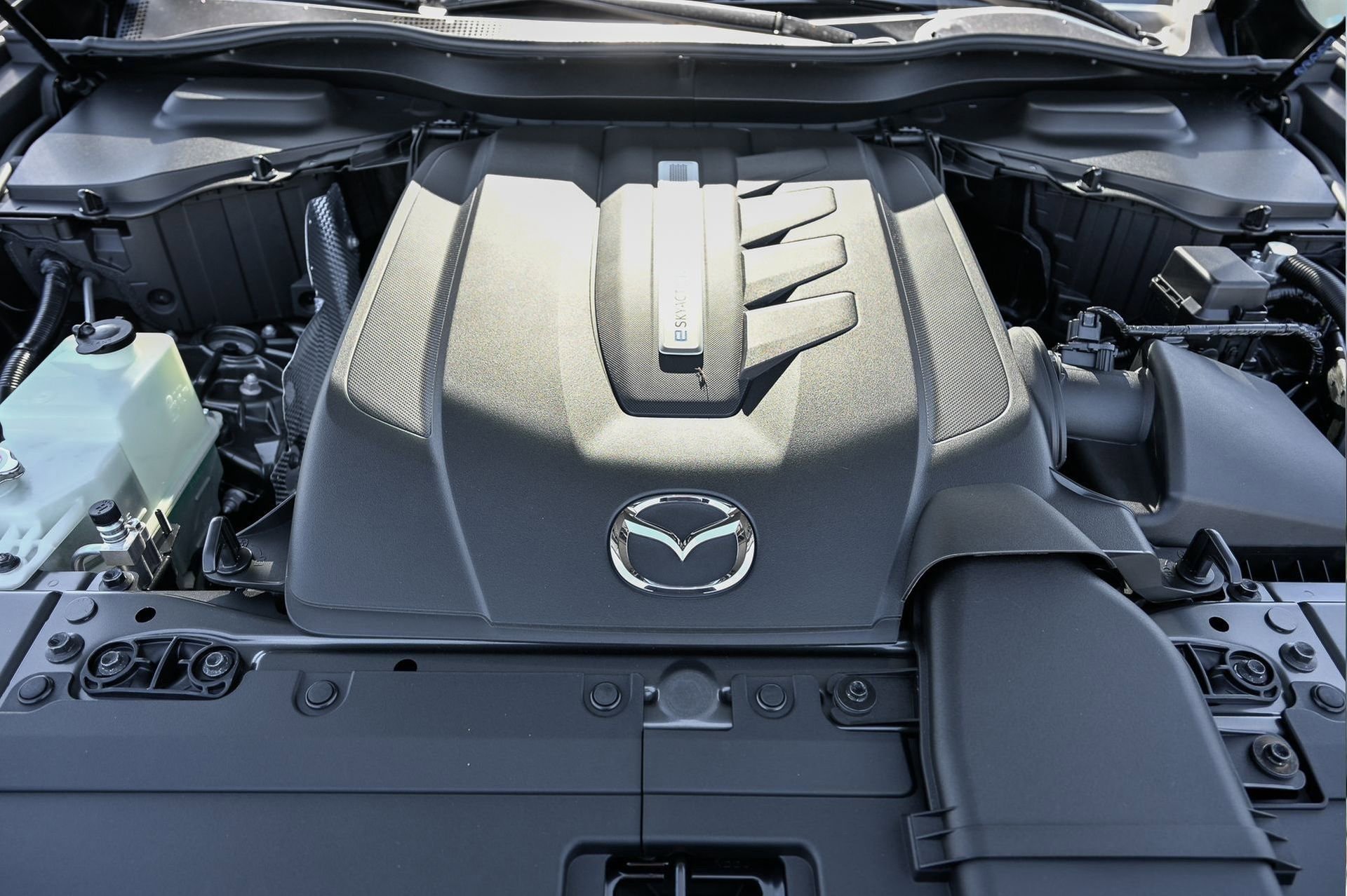 New 2026 MAZDA CX-90 Plug-In Hybrid w/ Preferred AWD/4WD image 34