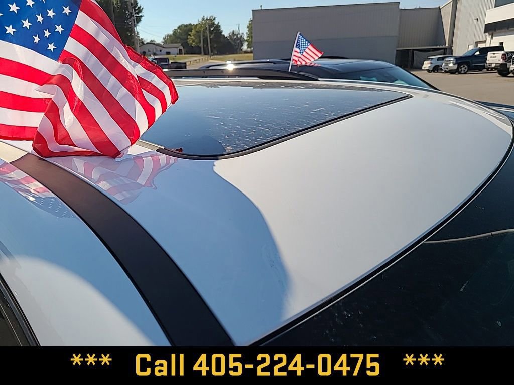 New 2026 GMC Acadia AT4 w/ LPO, Floor Liner Package image 23