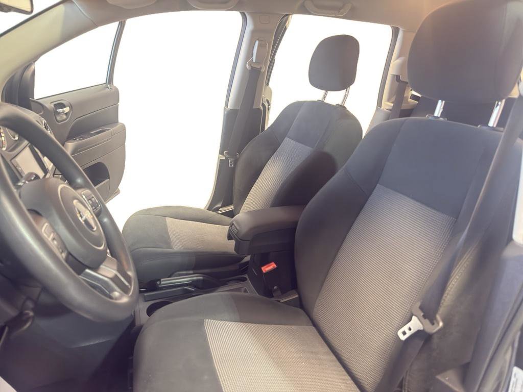 Used 2016 Jeep Compass Sport w/ Power Value Group image 15