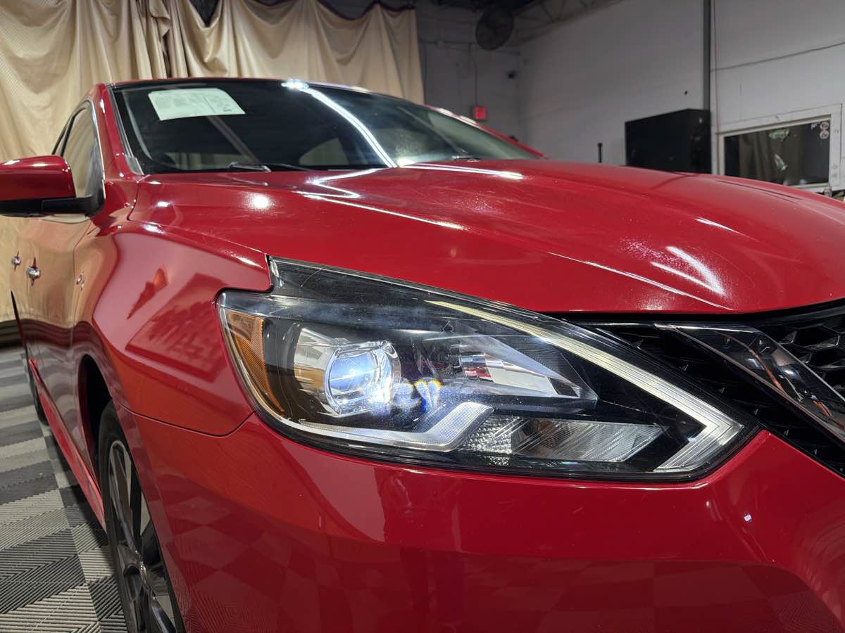 Used 2016 Nissan Sentra SR w/ Driver's Assist Package FWD image 7