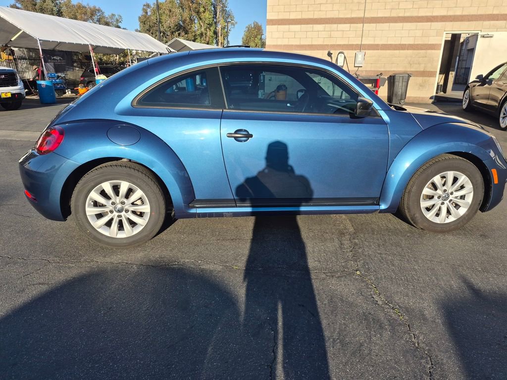 Used 2017 Volkswagen Beetle 1.8T Classic image 15