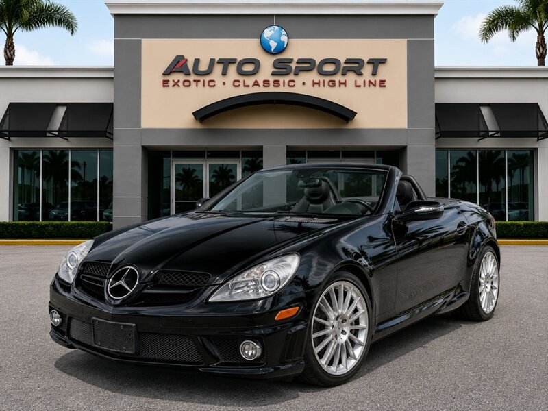 Used 2011 Mercedes-Benz SLK 300 image 1