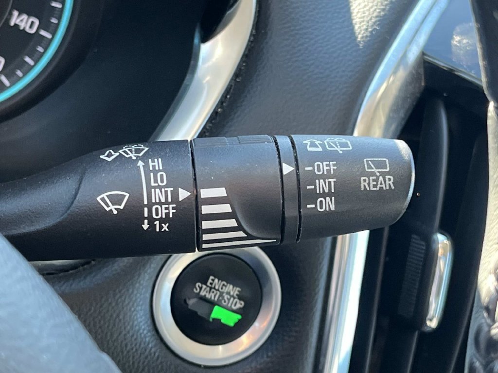 Used 2018 Chevrolet Traverse LT w/ LPO, 'HIT The Road' Package FWD image 48