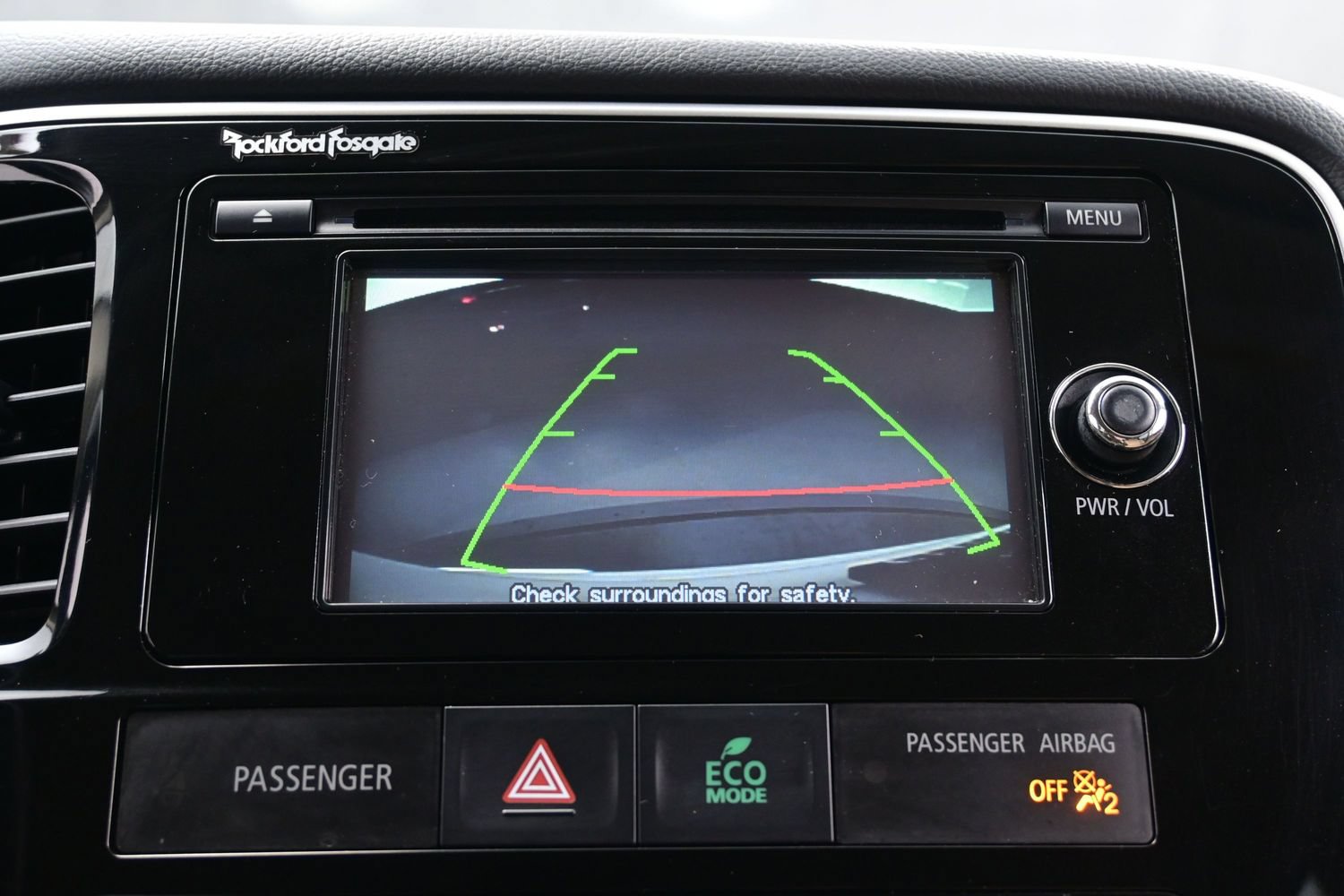 Used 2015 Mitsubishi Outlander SE AWD/4WD image 20