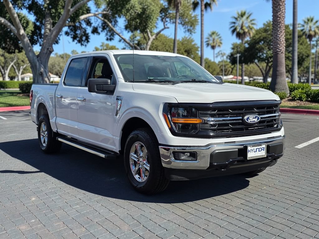 Used 2025 Ford F150 XLT w/ Equipment Group 301A Standard AWD/4WD image 4