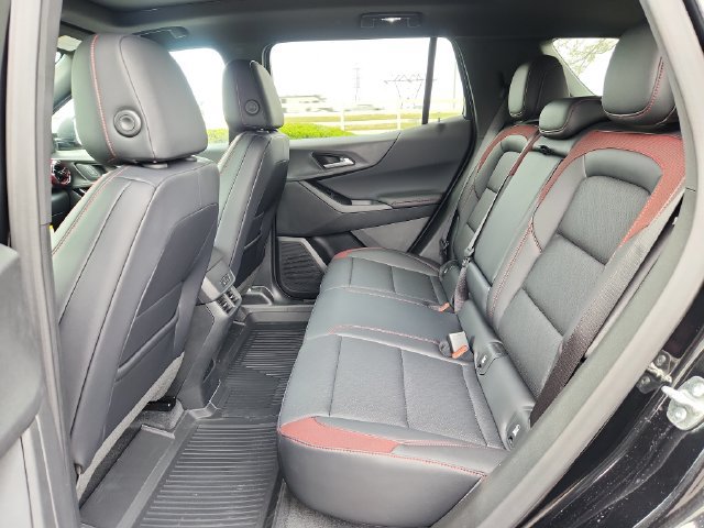 New 2027 Chevrolet Equinox RS w/ Safety and Technology Package FWD image 15