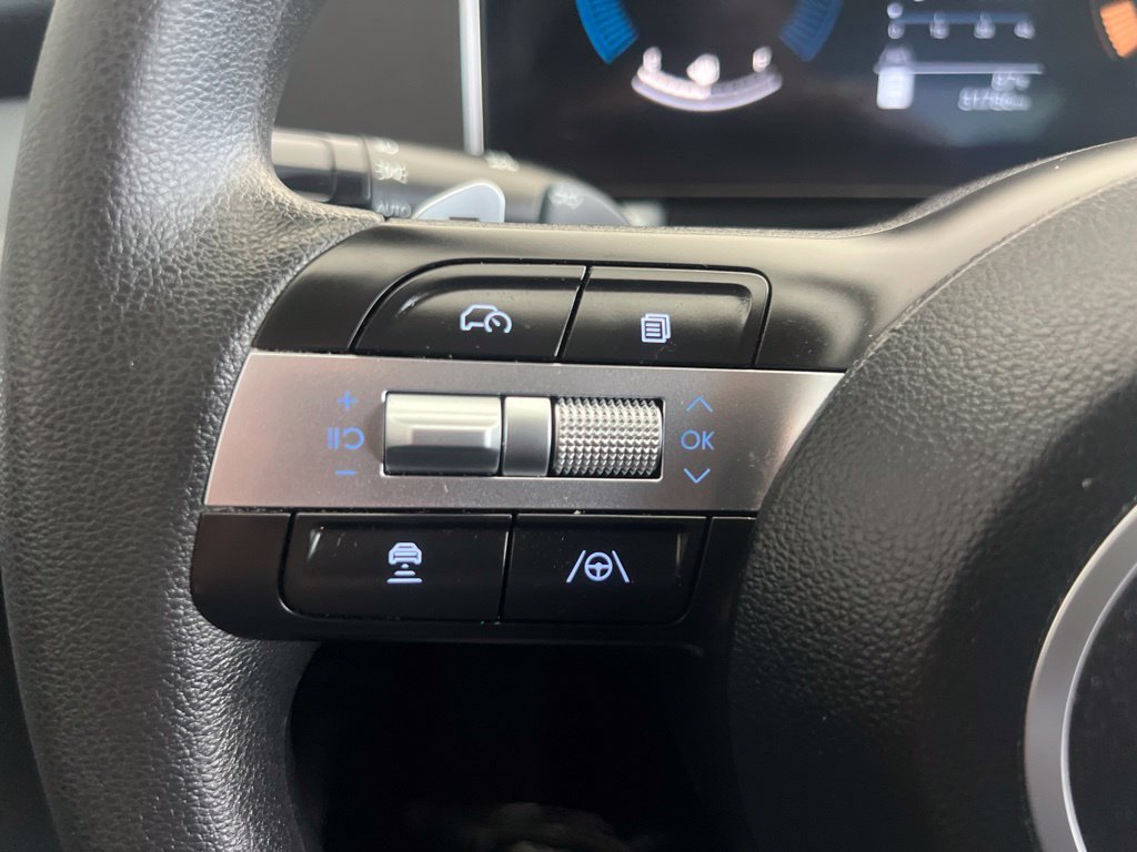 Used 2025 Hyundai Sonata SEL FWD image 45