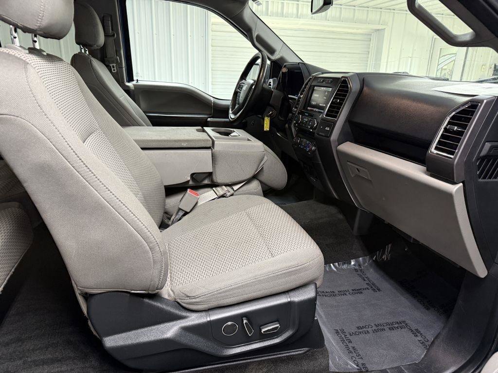 Used 2015 Ford F150 XLT w/ Equipment Group 302A Luxury AWD/4WD image 31
