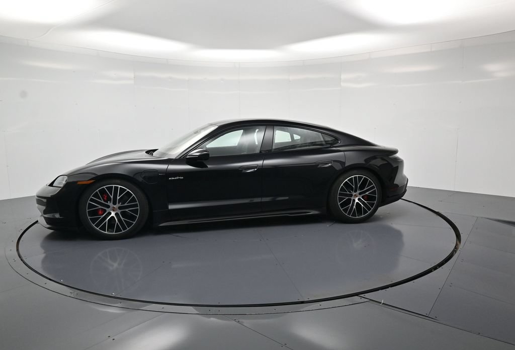 New 2026 Porsche Taycan 4S AWD/4WD image 2
