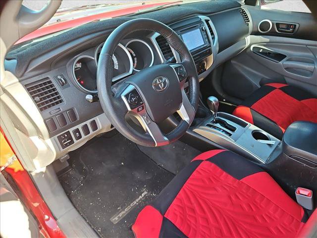 Used 2015 Toyota Tacoma PreRunner w/ SR5 Package RWD image 25