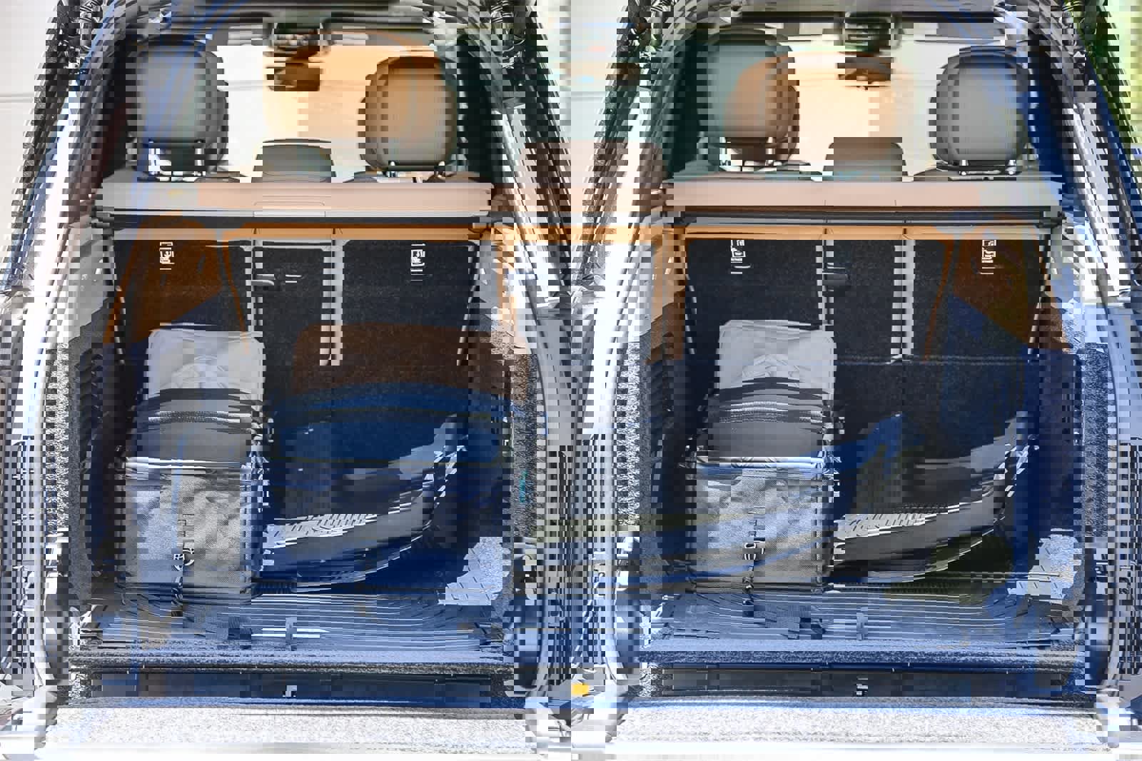 New 2025 Land Rover Range Rover Autobiography image 24