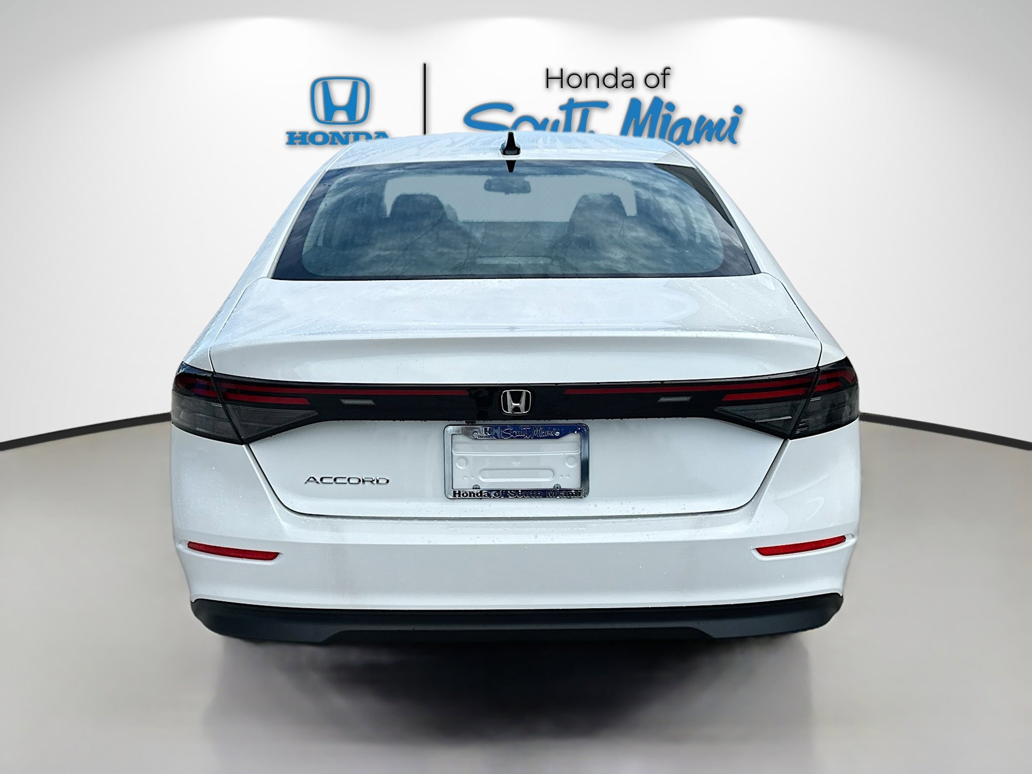 New 2025 Honda Accord SE image 5