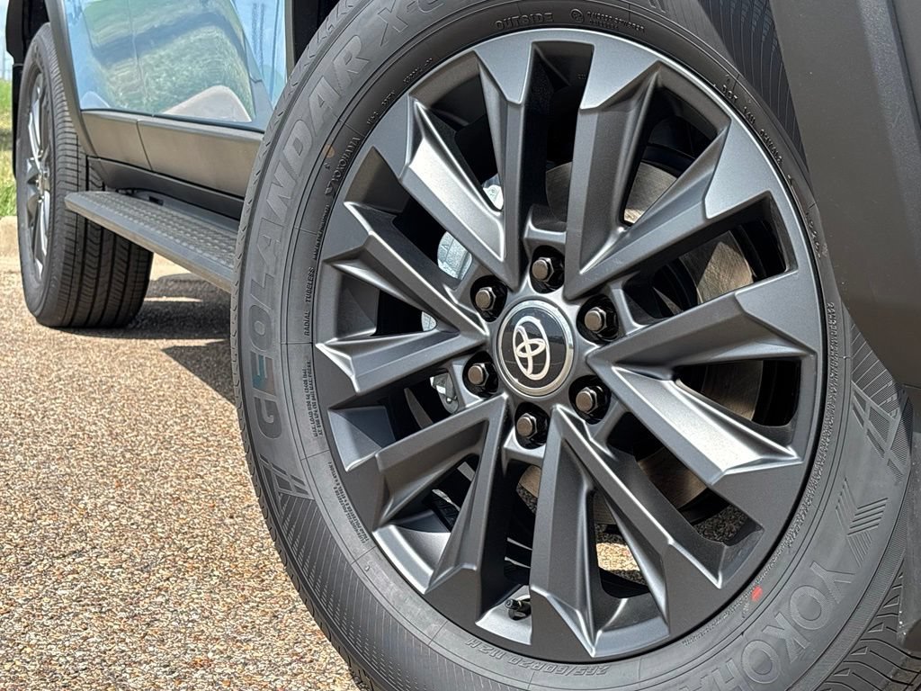 New 2027 Toyota Land Cruiser AWD/4WD image 2