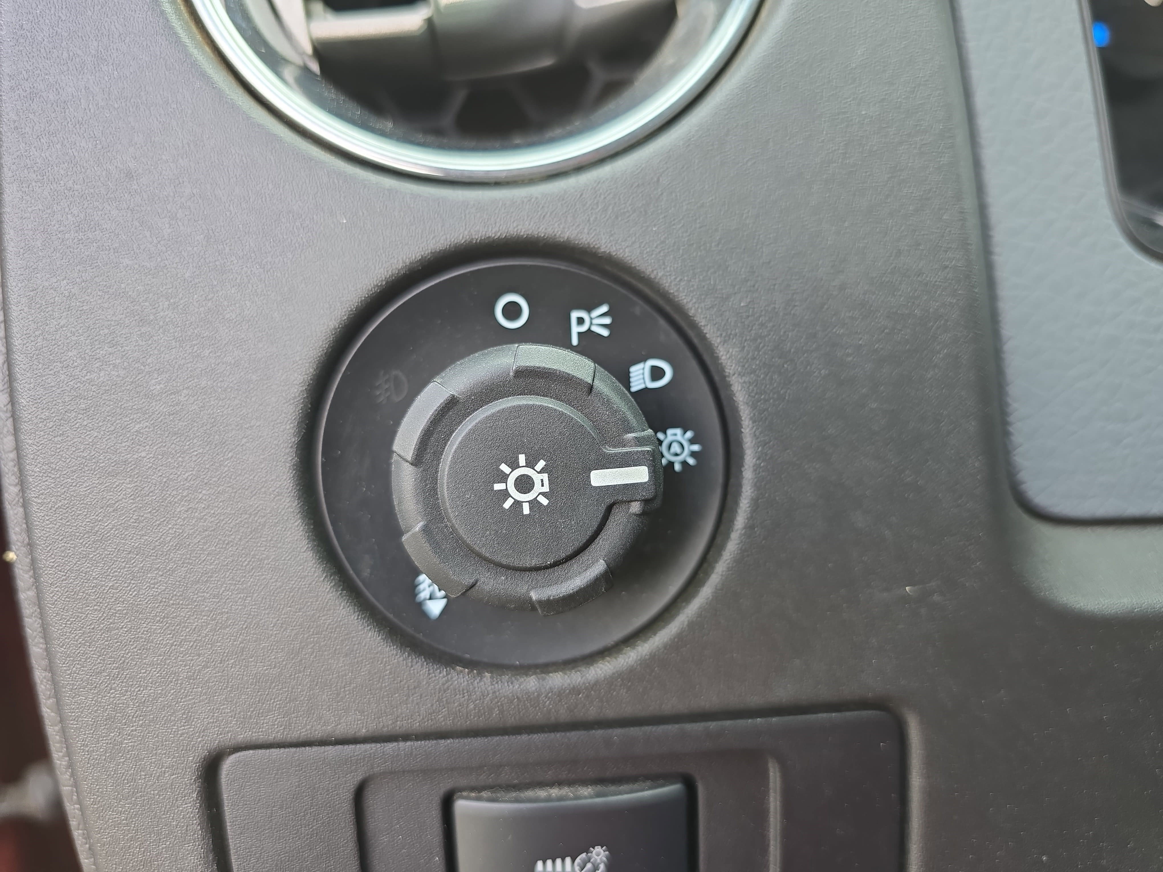 Used 2014 Ford F150 XLT w/ Equipment Group 302A Luxury image 25