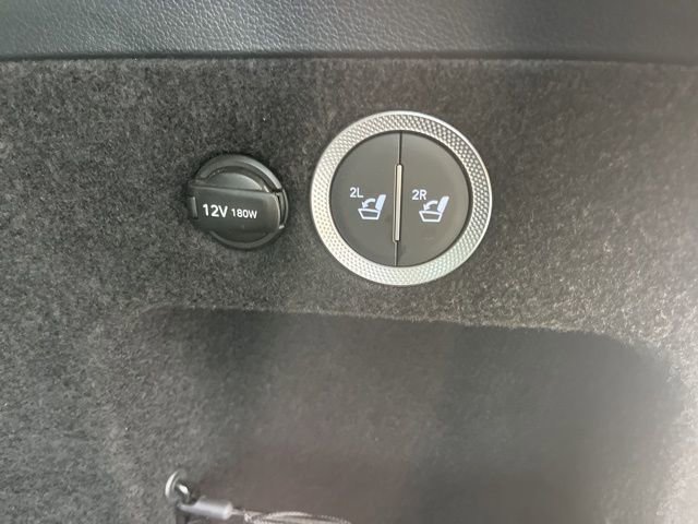 Used 2025 Genesis GV80 2.5T Standard image 7