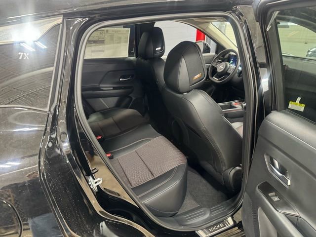New 2026 Nissan Kicks SR w/ SR Premium Package image 28