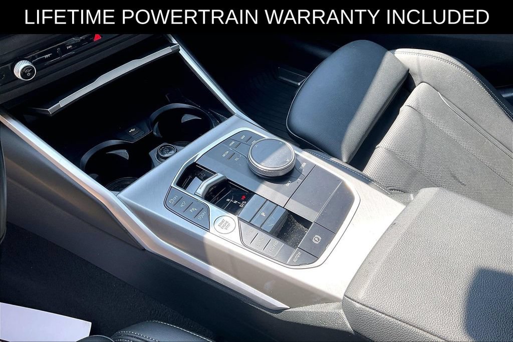 Used 2025 BMW 330i xDrive Sedan AWD/4WD image 13