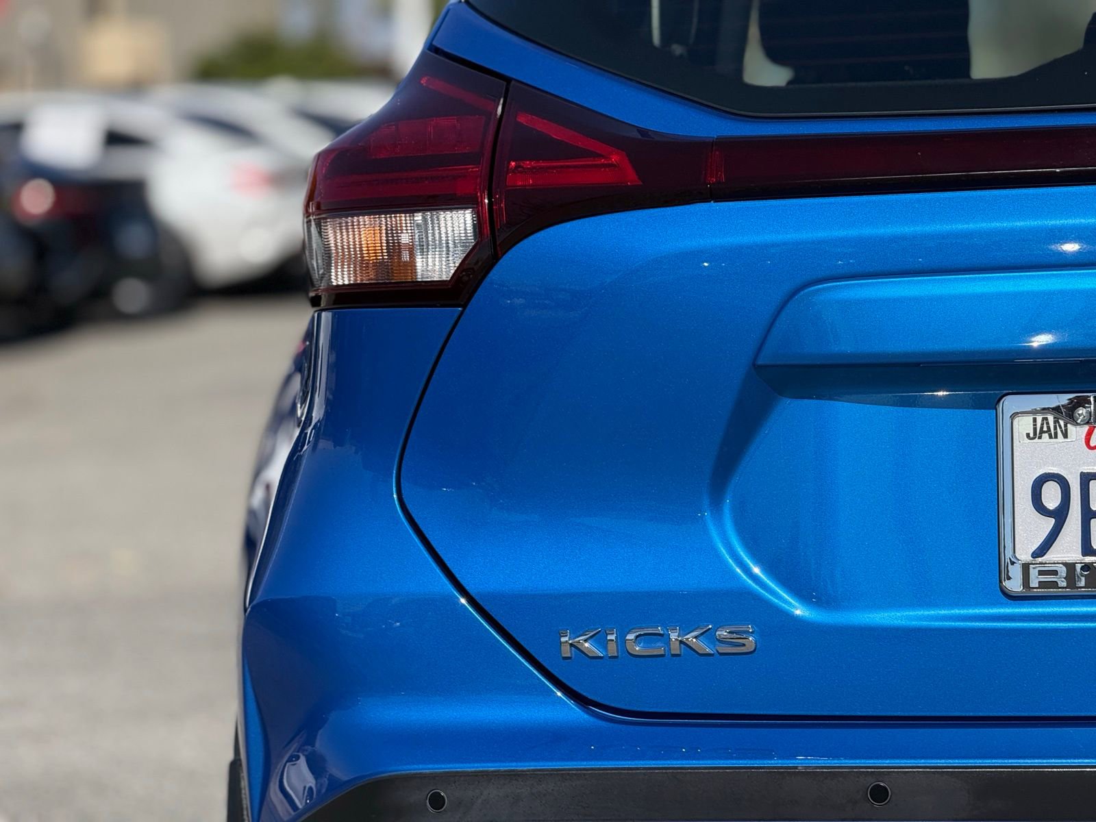 Used 2023 Nissan Kicks SV image 16