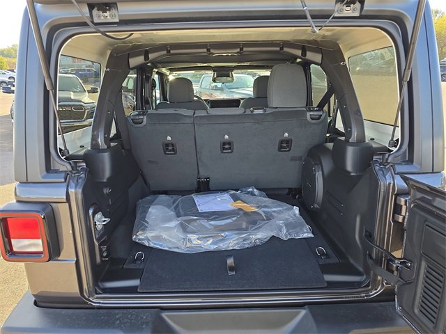 New 2026 Jeep Wrangler Sport S image 7