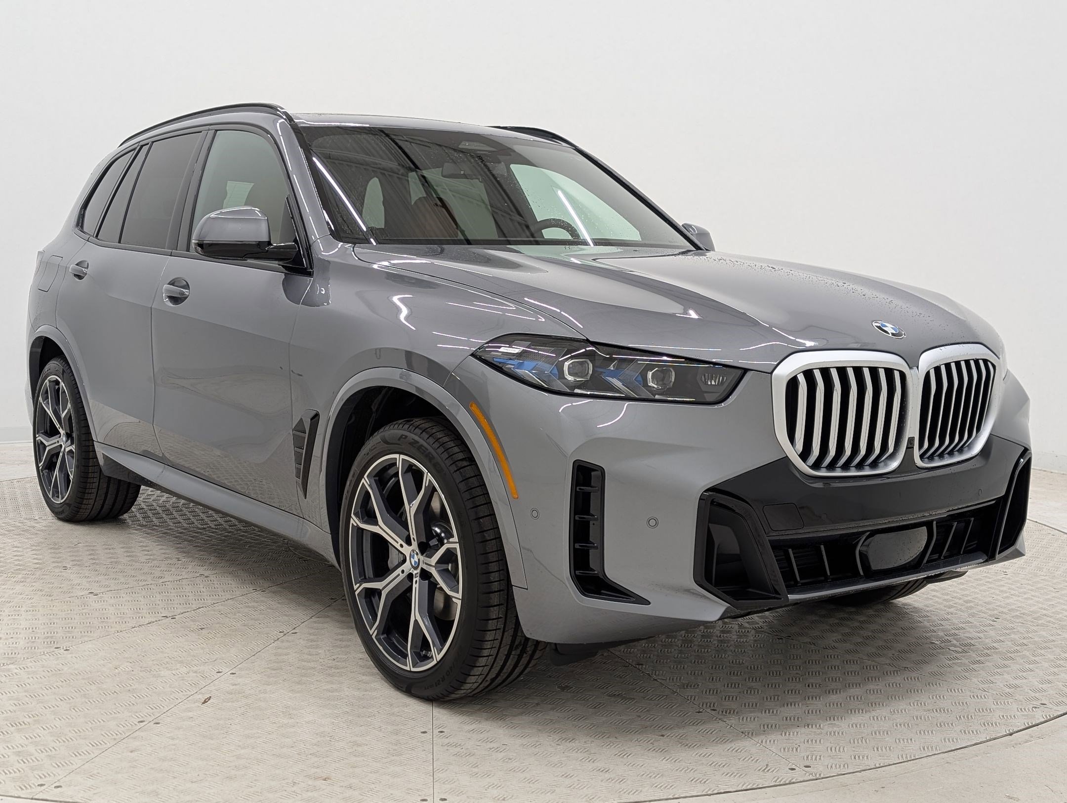New 2026 BMW X5 xDrive40i w/ M Sport Package image 7