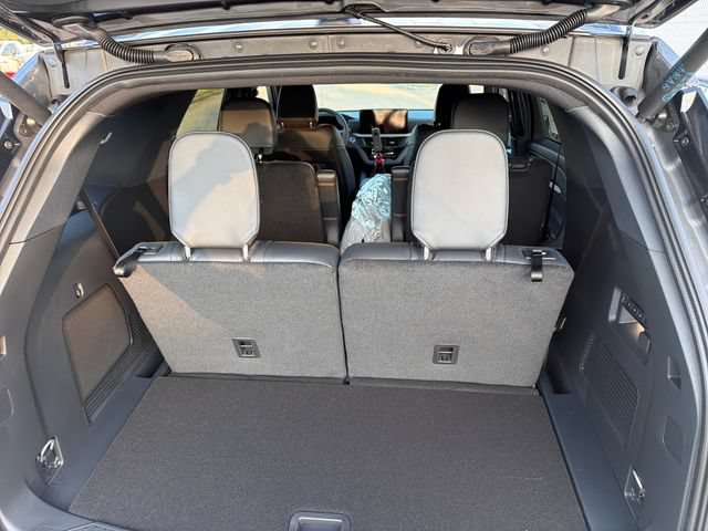 New 2026 Ford Explorer Tremor w/ Tremor Ultimate Package AWD/4WD image 8