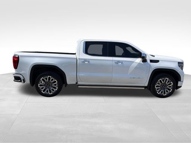 Used 2023 GMC Sierra 1500 Denali Ultimate AWD/4WD image 8