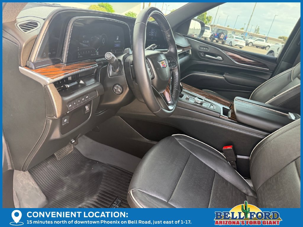 Used 2024 Cadillac Escalade ESV Premium Luxury AWD/4WD image 22