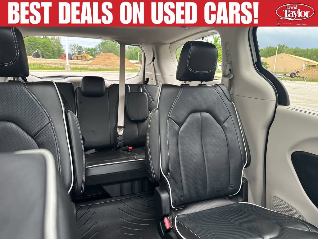 Used 2023 Chrysler Pacifica Limited w/ Uconnect Theater Family Group AWD/4WD image 30