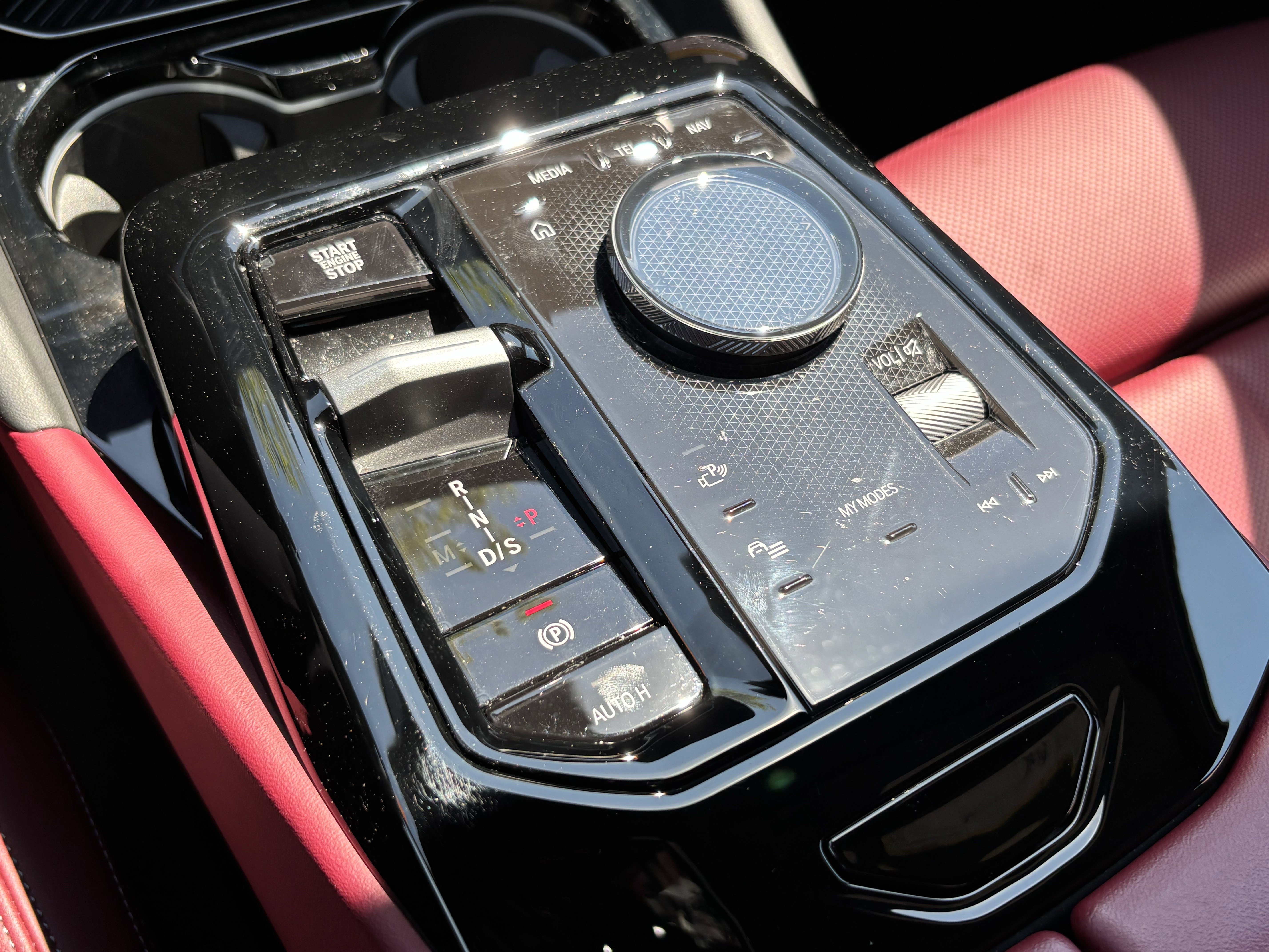 Certified 2025 BMW 530i image 26