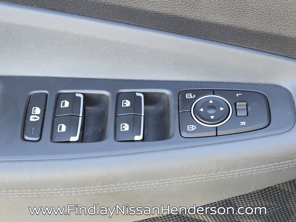 Used 2023 Hyundai Santa Fe SEL w/ Cargo Package image 20